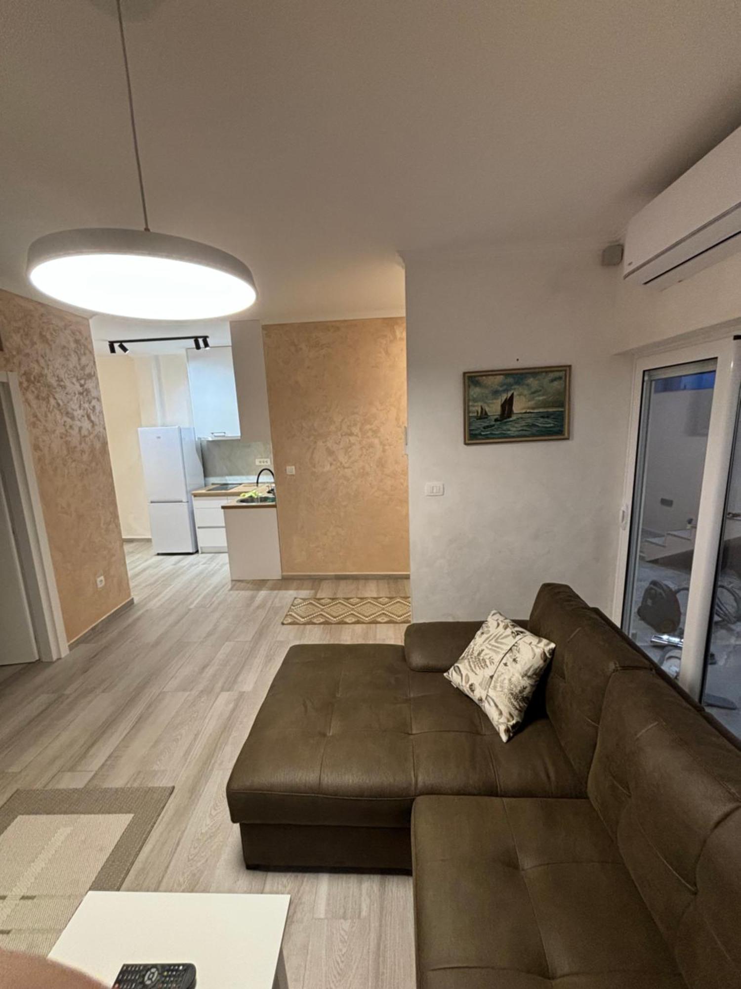 Petar Apartment Podgorica Buitenkant foto